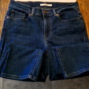 Women's Levi's